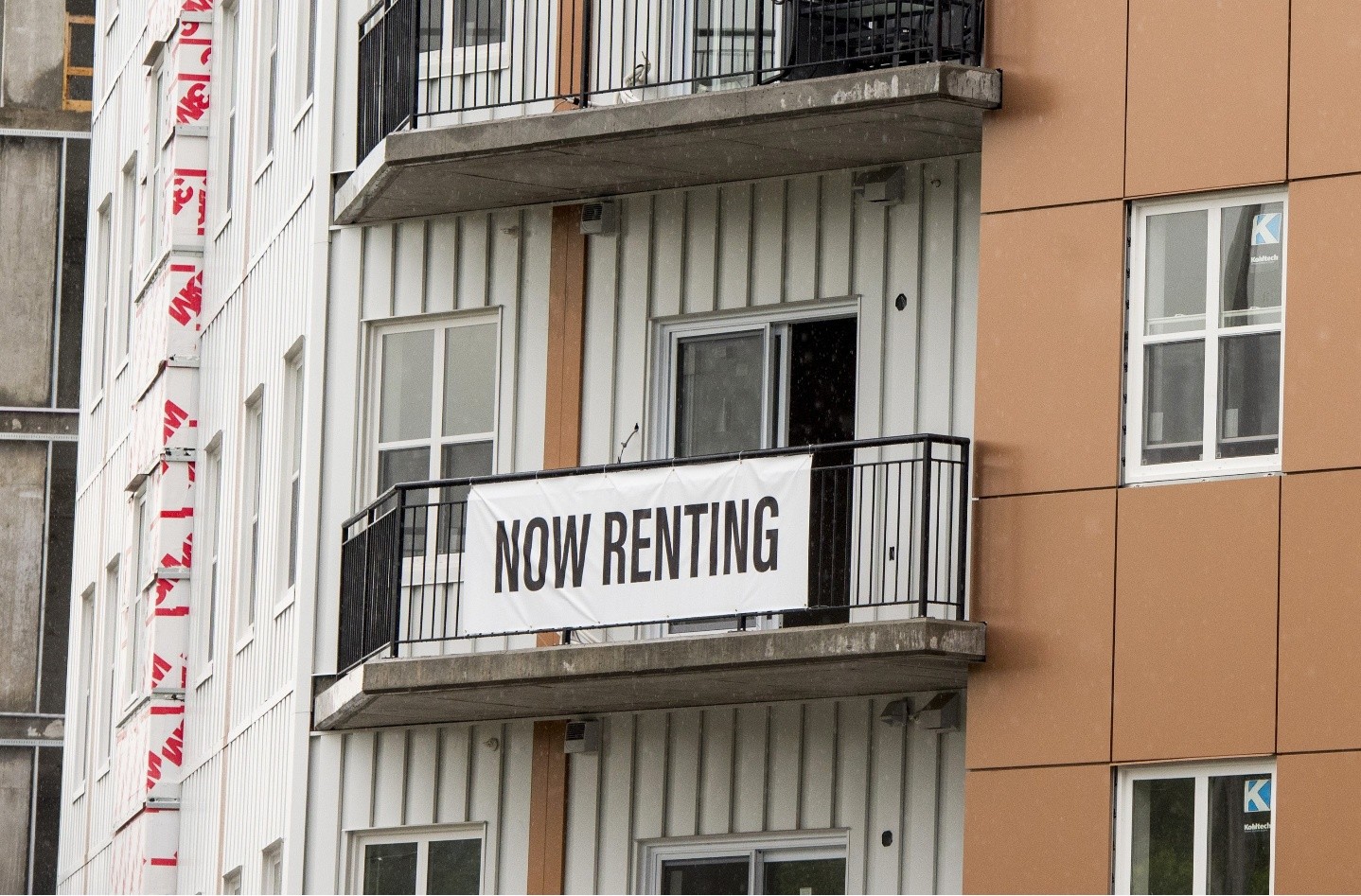 Subsidized social housing promotes economic well-being for Canadian renters, new study finds